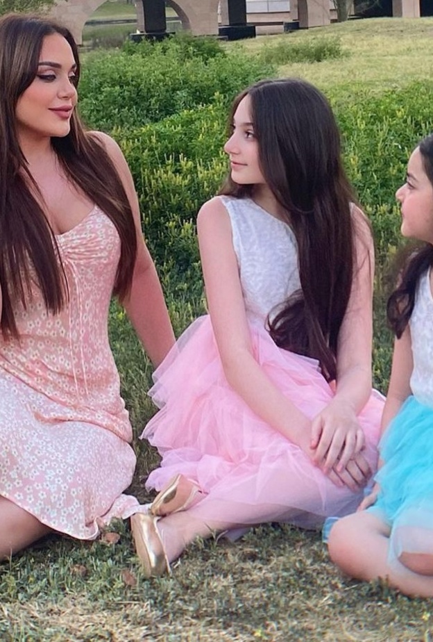 رهف ودانييلا ابنتي زينب فياض