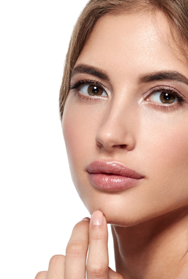 خلطات طبيعية لتبييض الوجه في أسبوع