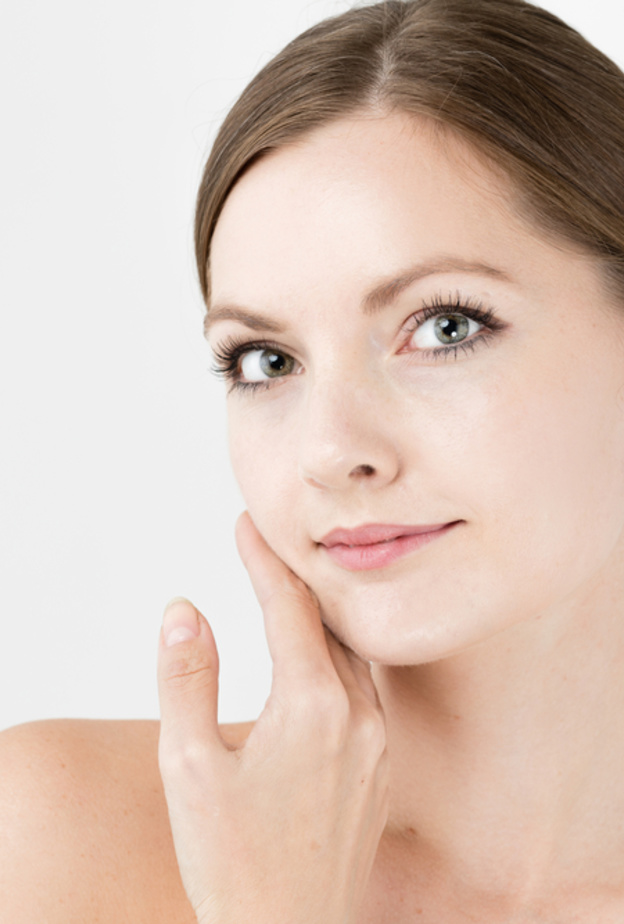 فوائد ماسك قشر الموز لتفتيح بشرة المرأة في أسرع وقت