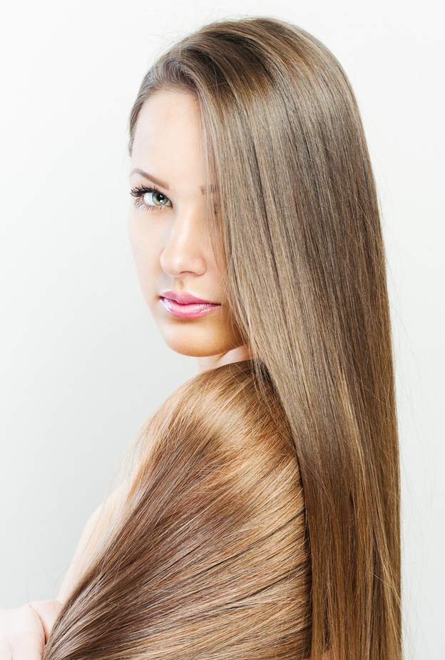 ماسكات طبيعية من خشب الصندل لتنعيم الشعر قبل يوم المرأة العالمي