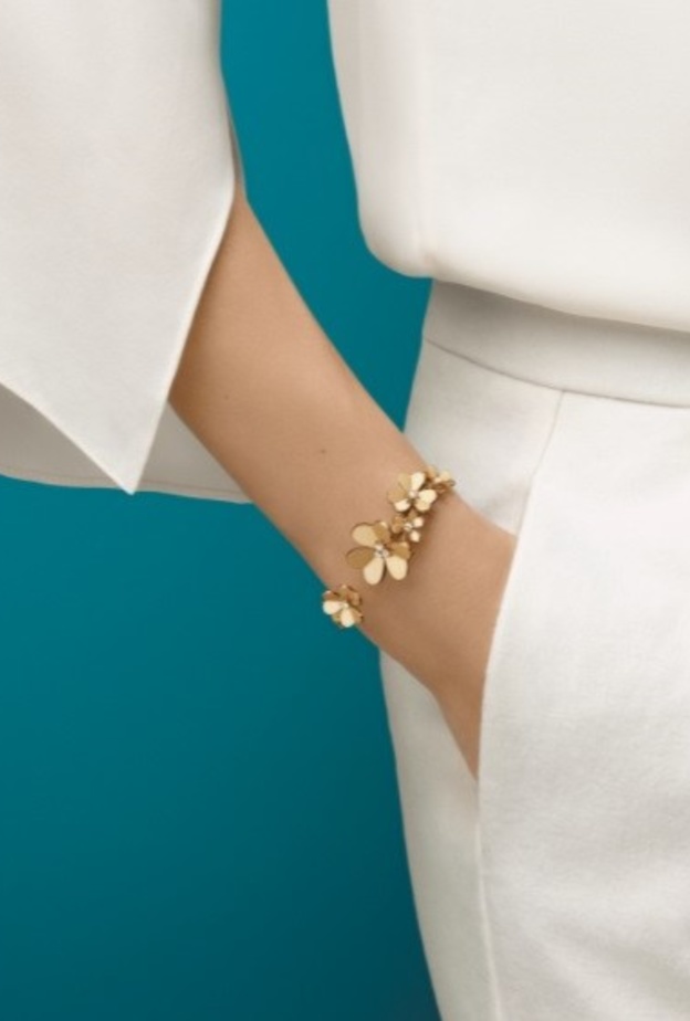 صورة رئيسية Frivole