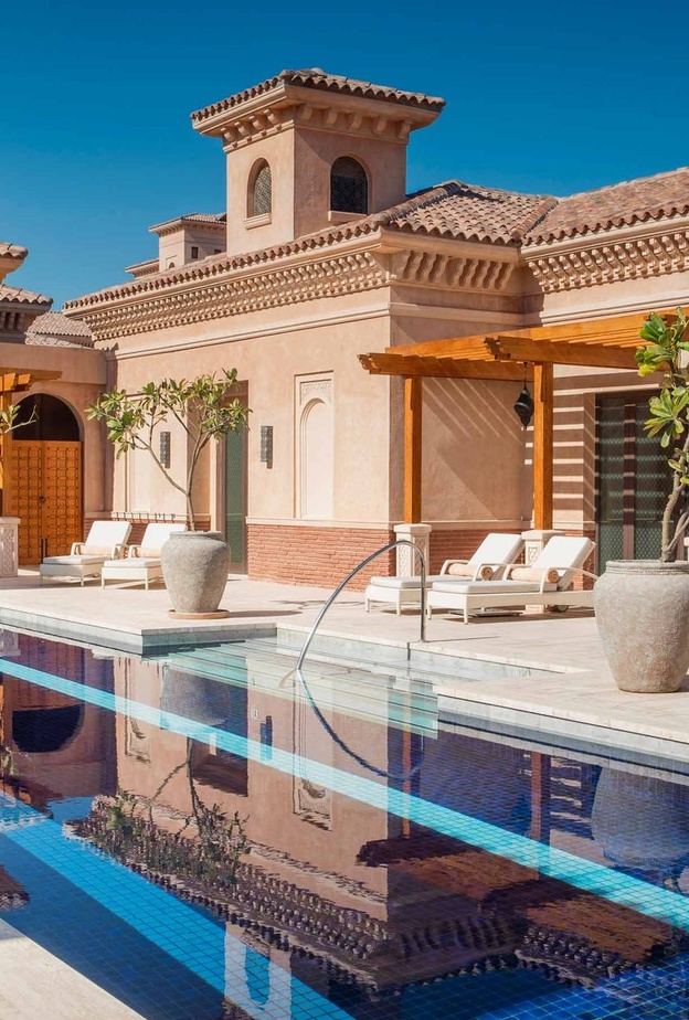 في يوم الأم.. تجربة عامرة بالرفاهية لوالدتكِ في منتجعات صحية رائعة في دبي 