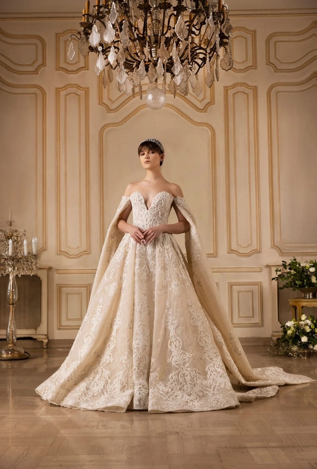 فساتين زفاف فخمة للعروس@saiidkobeisy