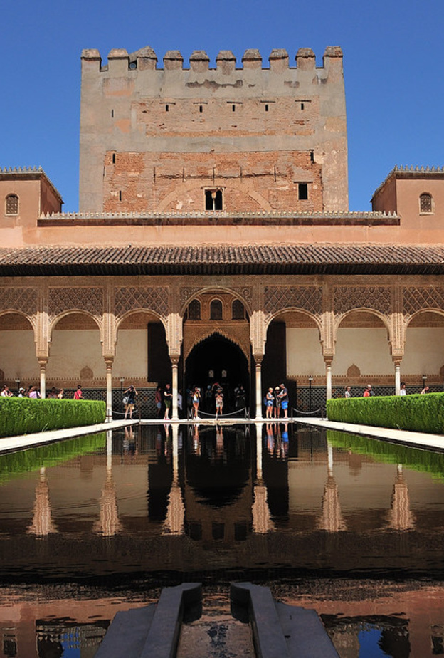 قصر الحمراء من أروع المعالم الاسلامية بواسطة Juan Rubiano
