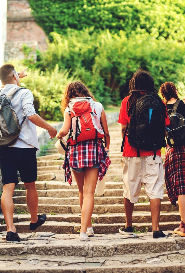 نصائح تكوين صداقات أثناء رحلات السفر