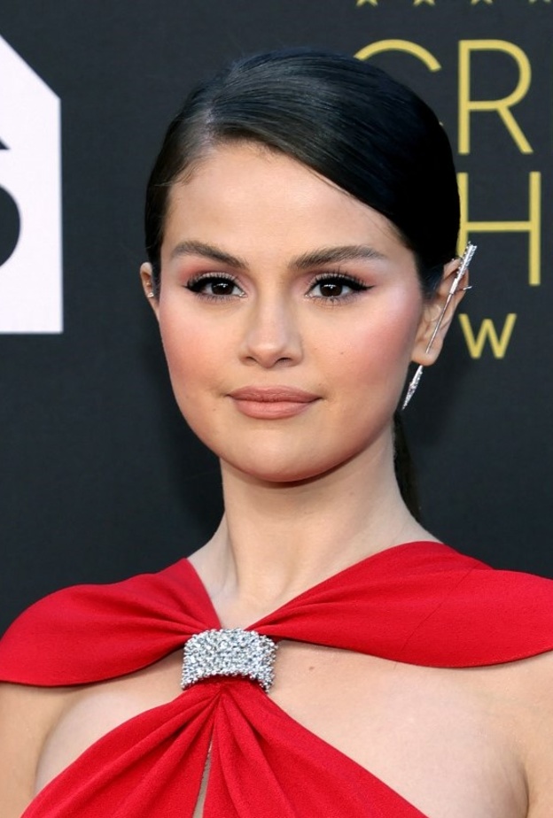 مكياج ناعم من وحي أجدد إطلالات سيلينا غوميز - الصورة من AFP