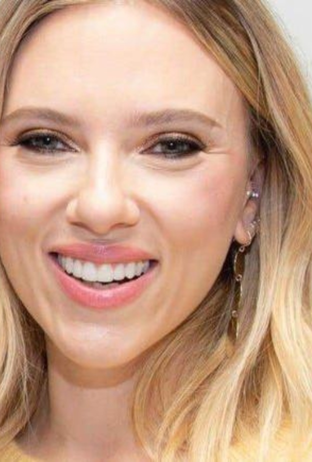 سكارليت جوهانسون