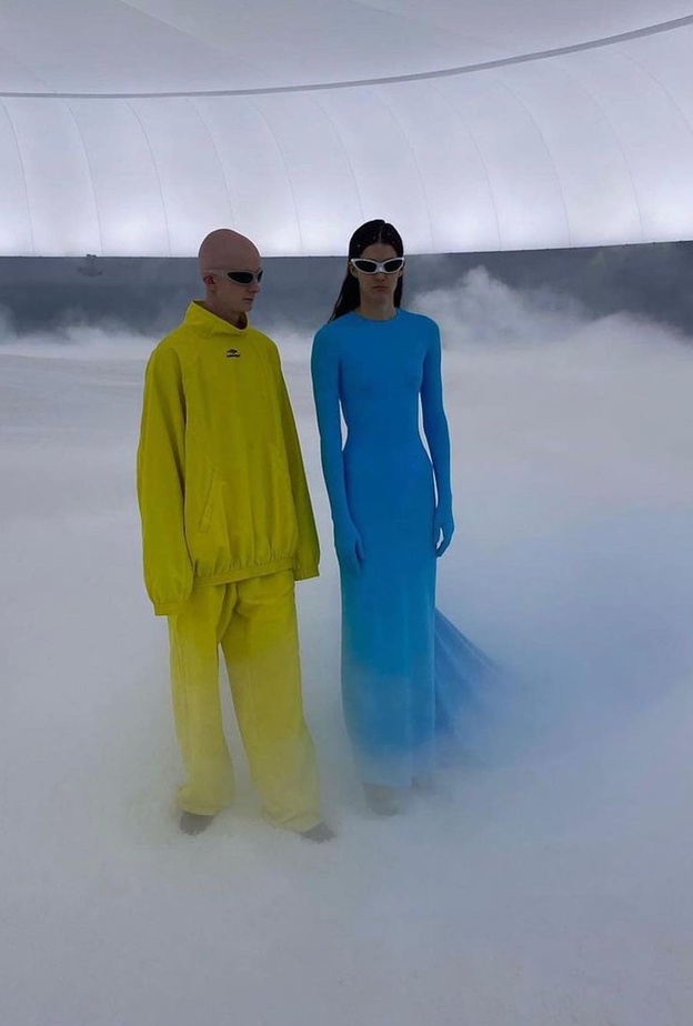 عرض بالنسياغا