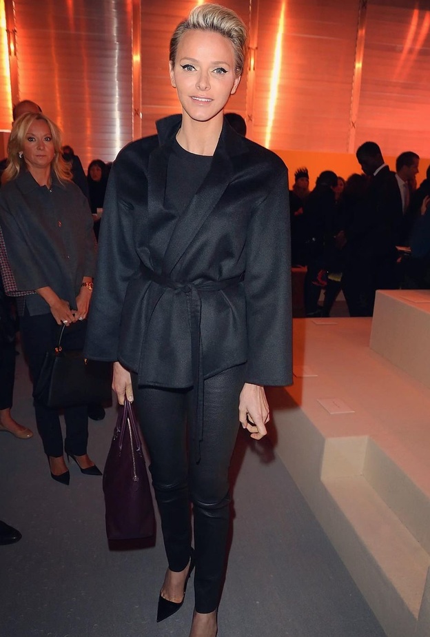 الأميرة تشارلين تعود إلى موناكو بعد غياب ما يقرب من عام