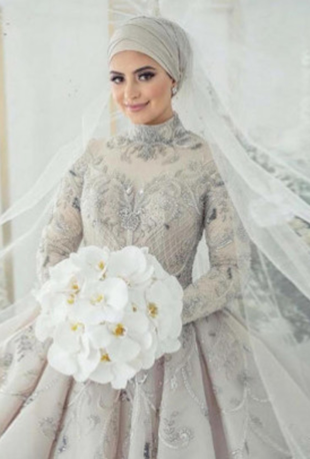 أفكار رائعة لطرح زفاف العروس المحجبة