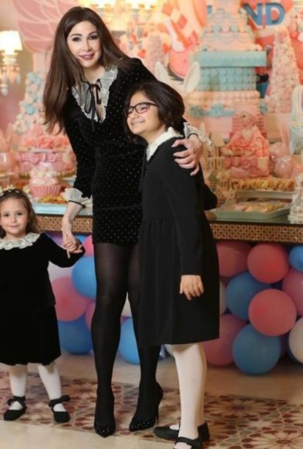 الإعلامية ديما صادق تكشف عن اسم وجنس طفلها الثالث المنتظر 