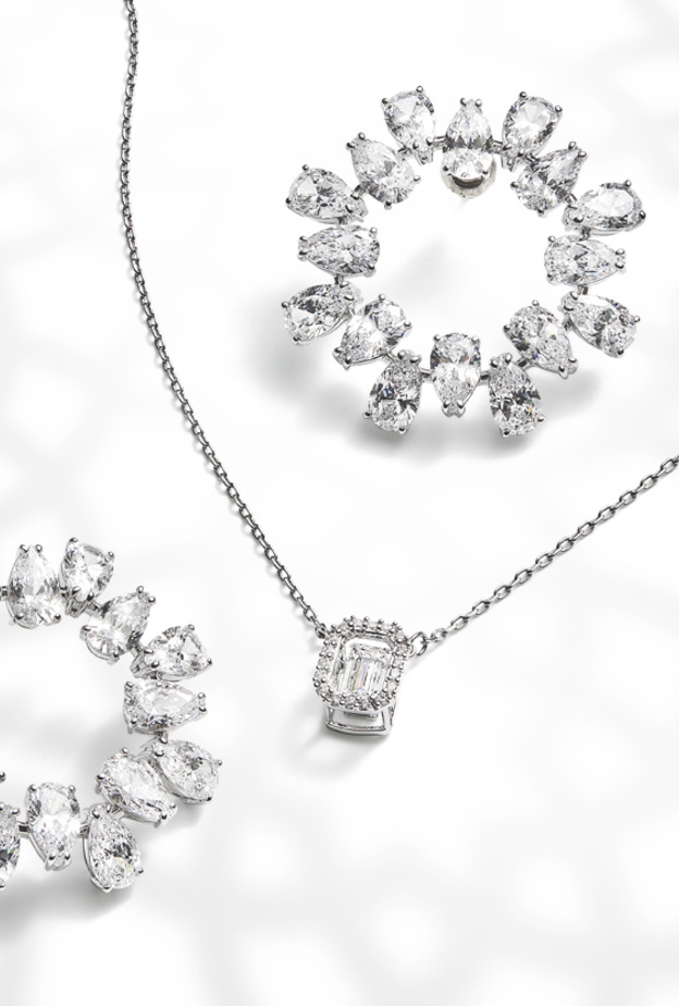 أحلام زاهية مع Swarovski لشهر رمضان هذا العام