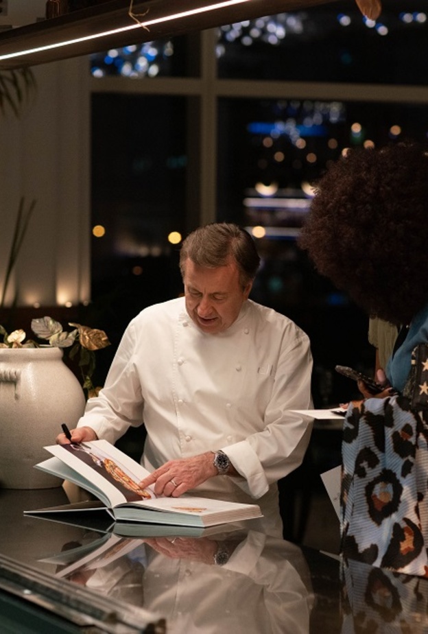 تجربة استثنائية مع الشيف دانيال بولو في دبي!