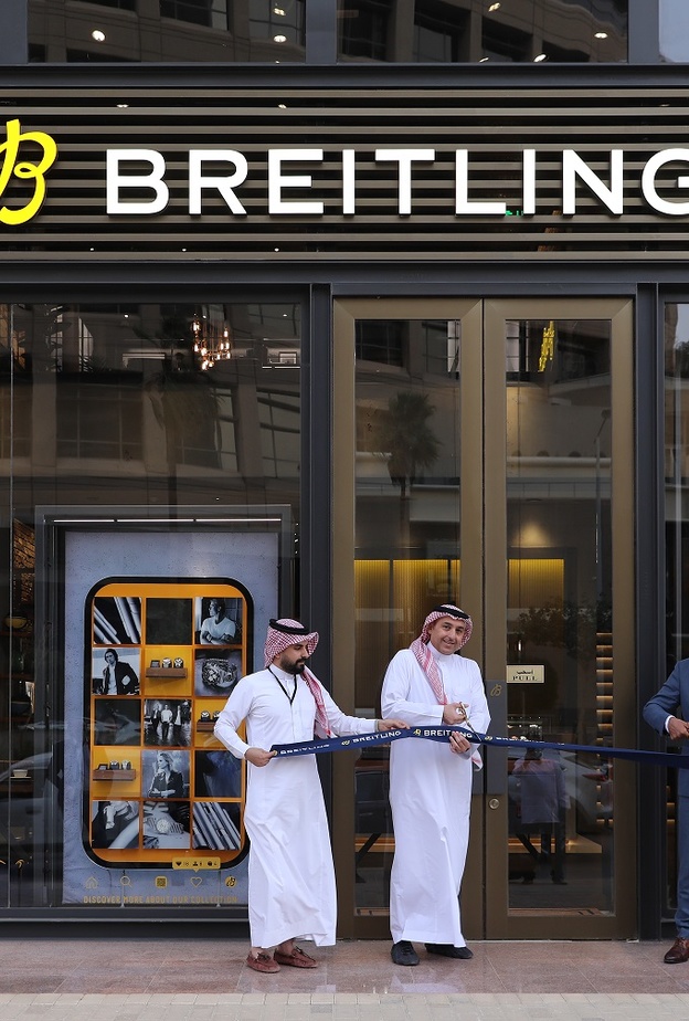 بريتلينغ تفتتح أكبر بوتيك لها في الشرق الأوسط في أبراج العليا في الرياض 
