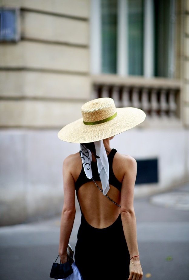 تنسيق قبعة الرأس للصيف الكبيرة بأسلوب أنيق لافت