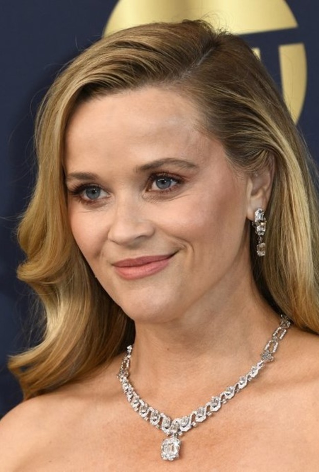 النجمة Reese Witherspoon
