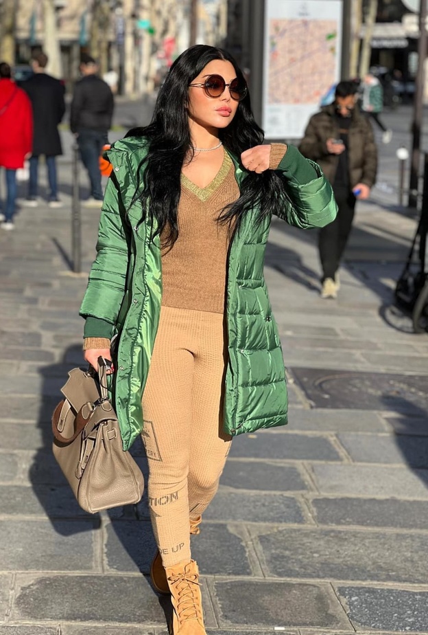 أناقة هيفاء وهبي في باريس