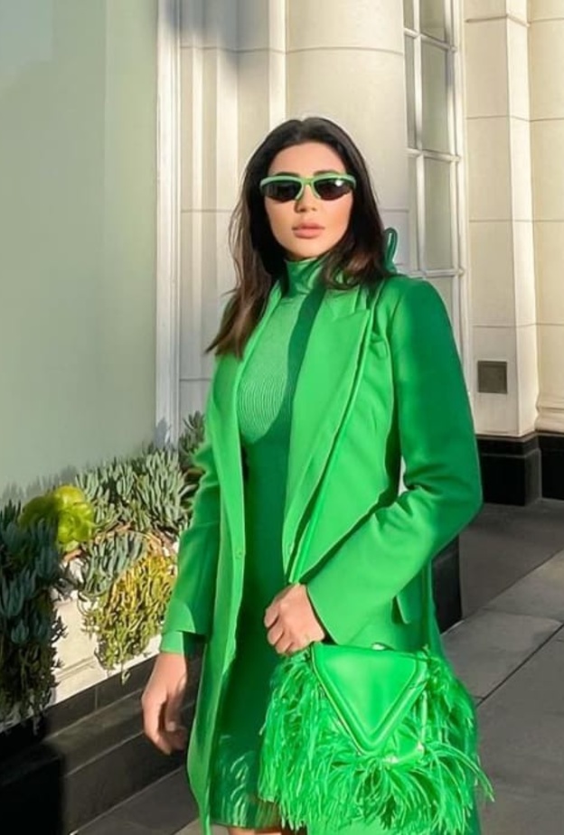 مهيرة عبد العزيز