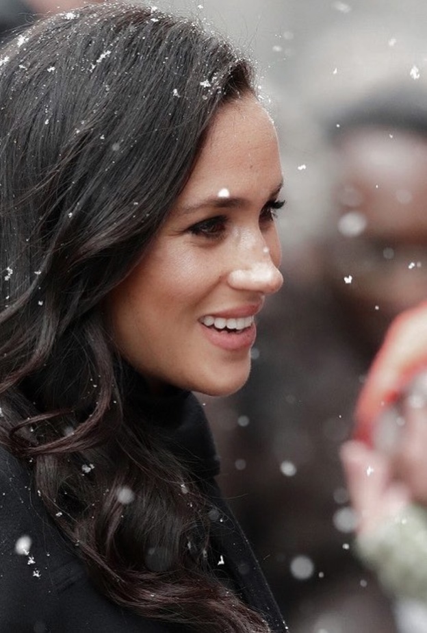 نشر مقطع دعائي لبرنامج ميغان ماركل الإذاعي الجديد