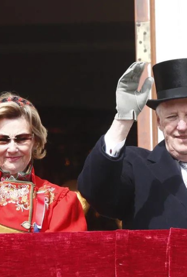 ملك وملكة النرويج يقررا الانسحاب من حضور حفل تأبين الأمير الراحل فيليب