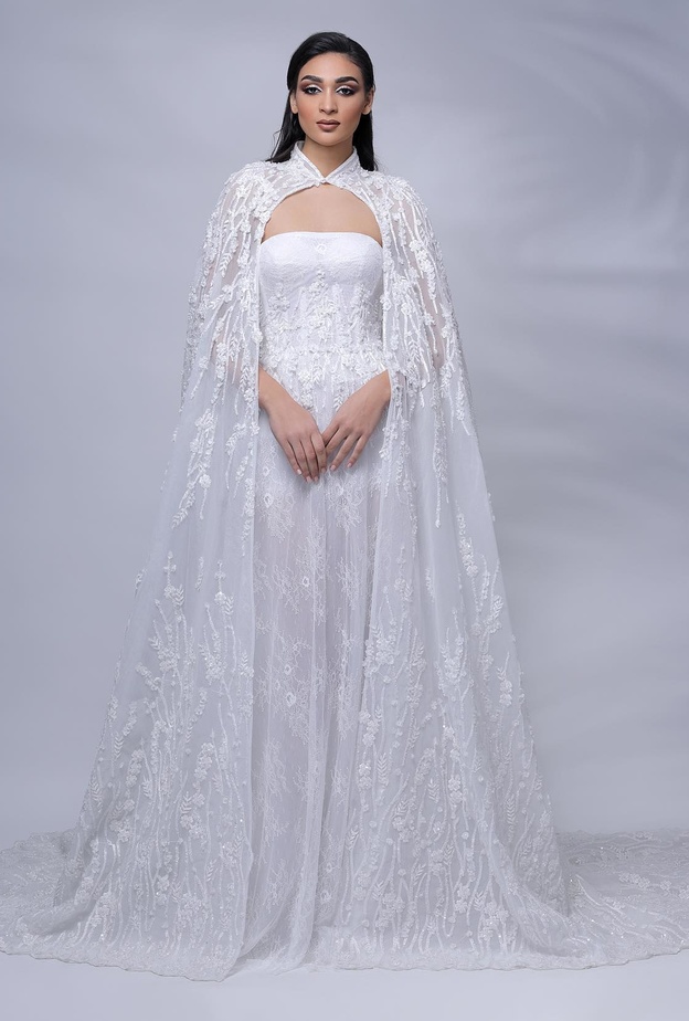 المصمم علي الخشن لـ"هي": فساتين الزفاف الناعمة موضة 2022