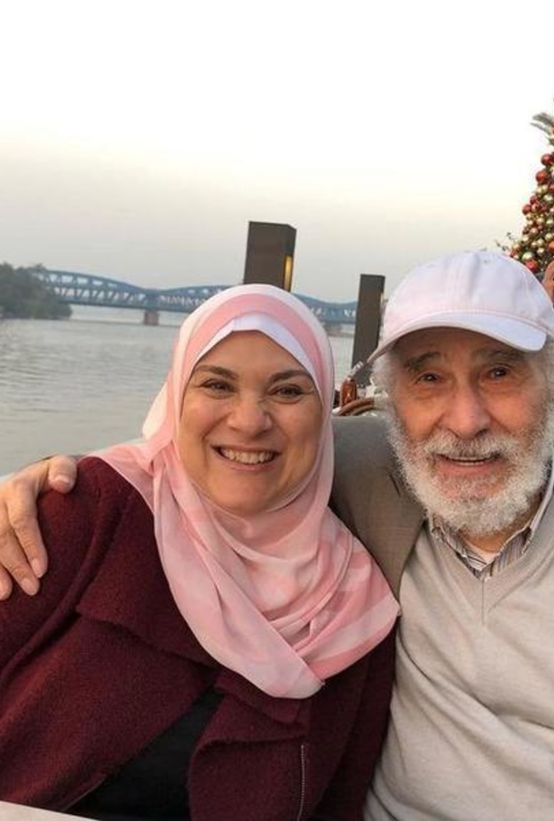 عبد الرحمن أبو زهرة وابنته