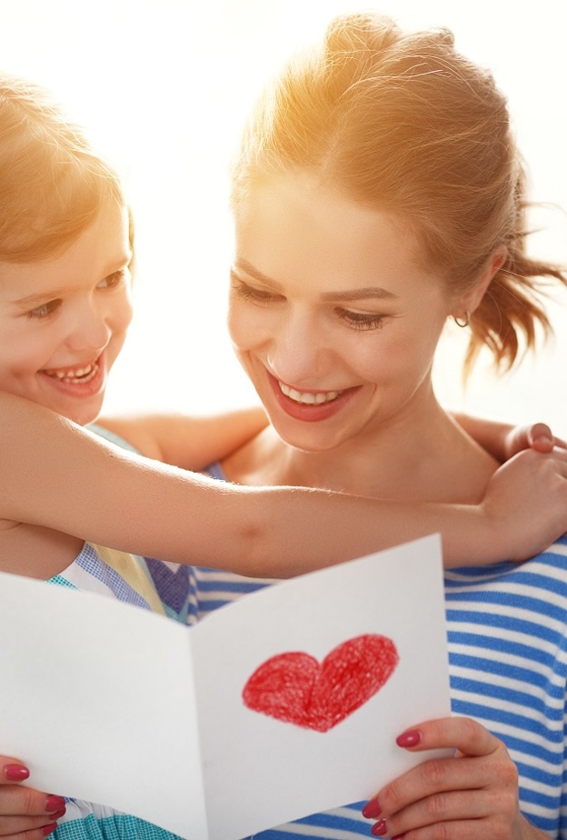 أهم النصائح للتعامل مع عيد الأم اذا كان صعبًا عليكِ هذا العام