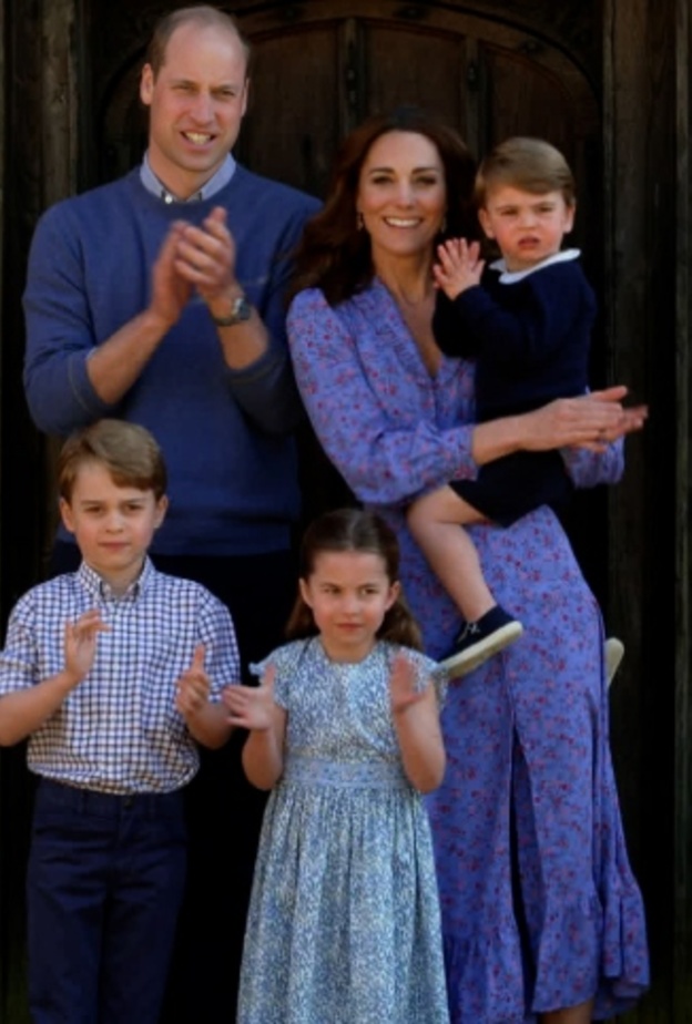 وليام وكيت يتحدثان مع أطفالهما الثلاثة بتطبيق مكالمات الفيديو