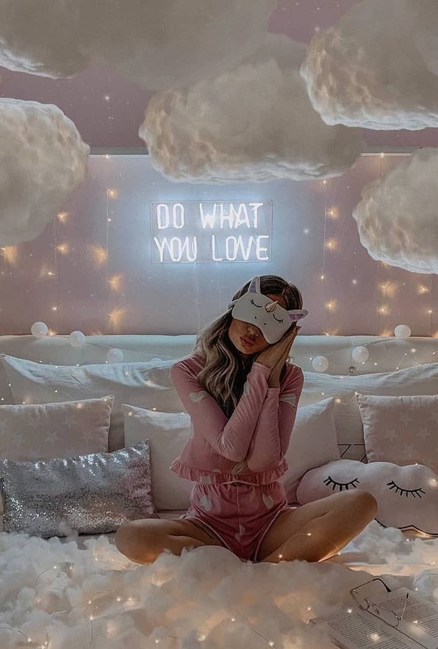 أجهزة إنارة لديكور غرف بنات ساحرة