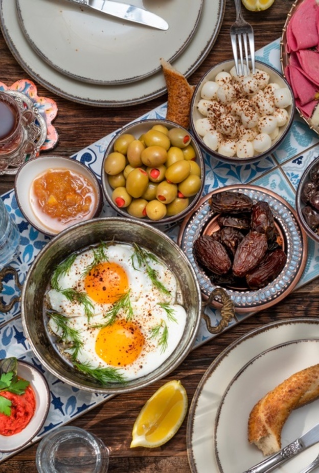 أهمية تناول وجبة السحور ومضاعفات تنجم عن تفويتها