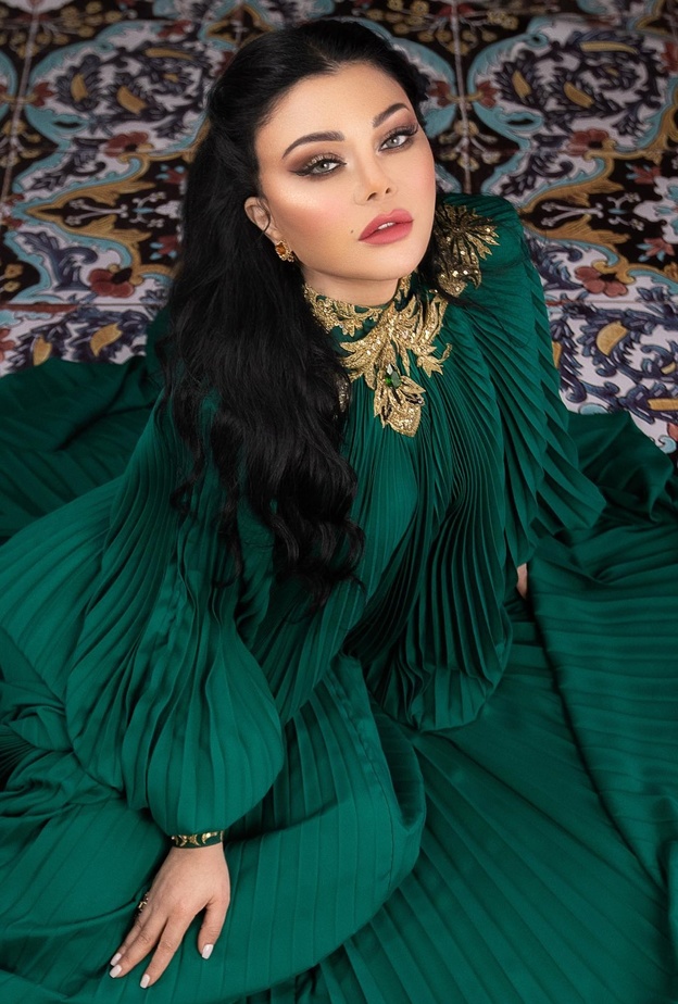 النجمة هيفاء وهبي