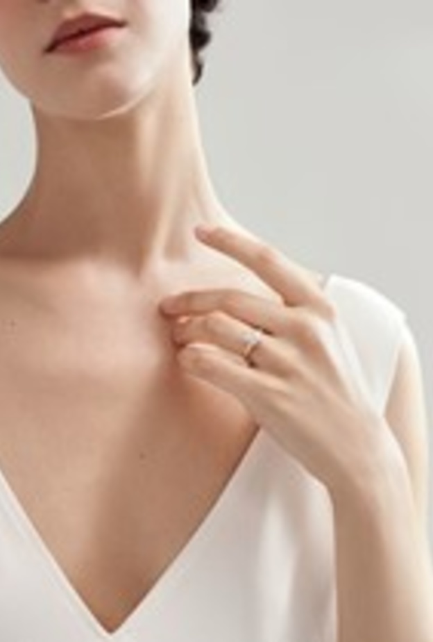 خاتم خطوبة من تيفاتي أند كو Tiffany & Co.