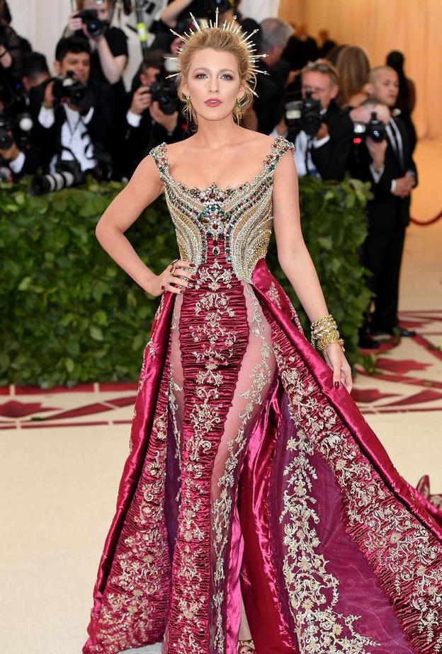 سينضم هذا العام كل من ريجينا كينج، بليك ليفلي، ريان رانولدز ولين مانويل ميراندا إلى الرؤساء المشاركين الفخريين