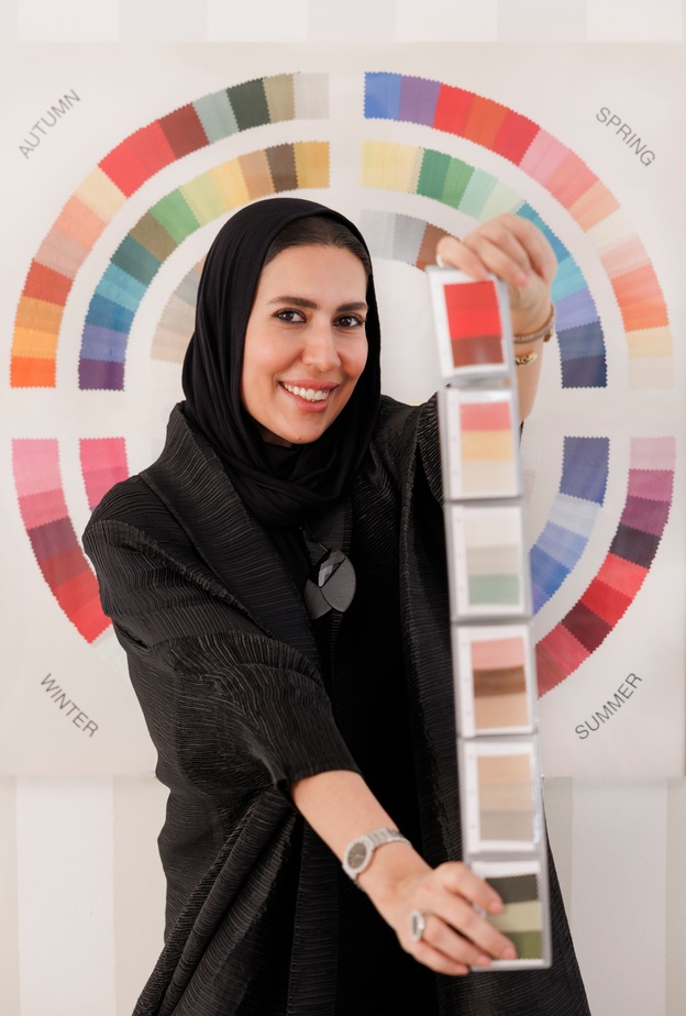 خبيرة ألوان تكشف لـ"هي": هذا هو تأثير الألوان على شخصيتك وتطوير ذاتك