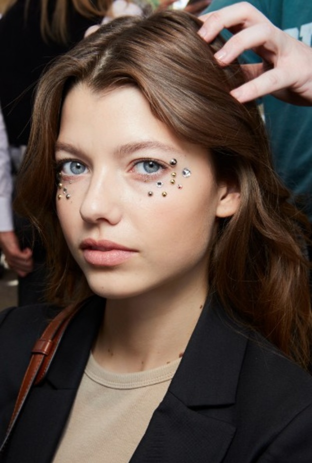  3 خلطات طبيعية للفتيات لترطيب الشعر الجاف قبل عيد الفطر 2022