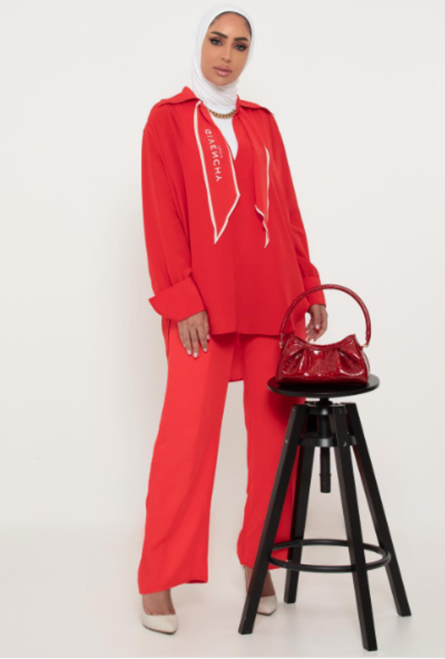 موديلات بلايز اوفر سايز للصبايا المحجبات 