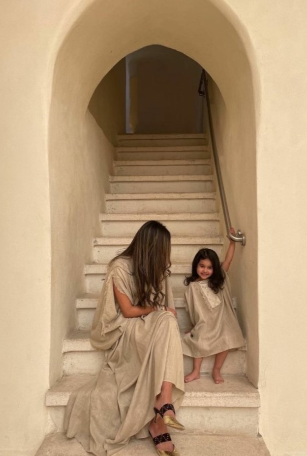 من تصاميم العلامة الكويتيه byreya