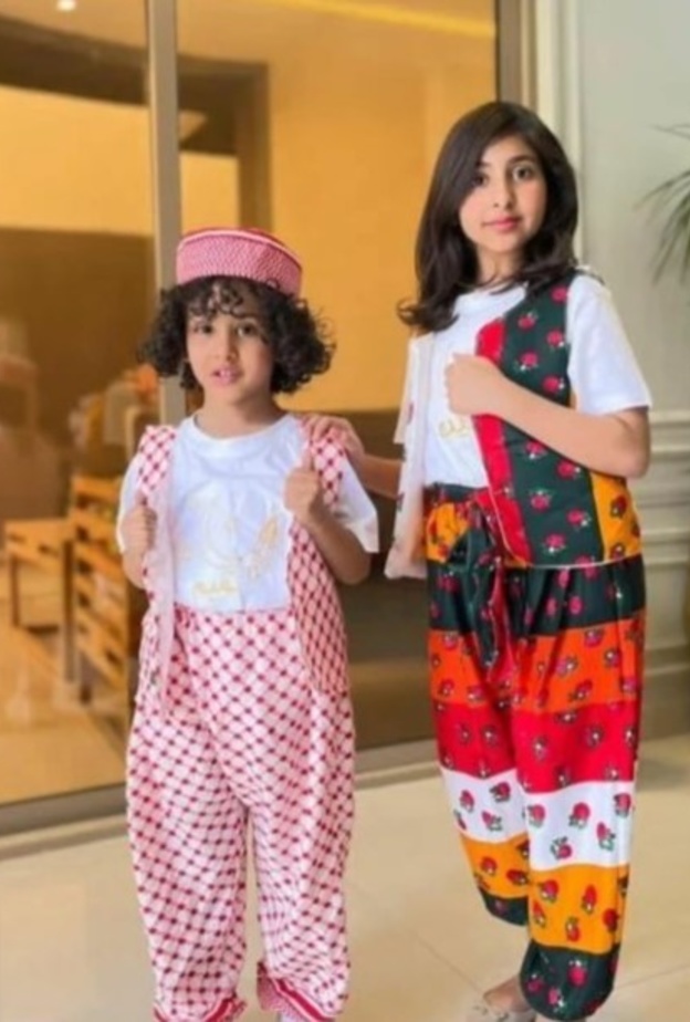 من تصاميم ملابس الاطفال من alfakher_thod1