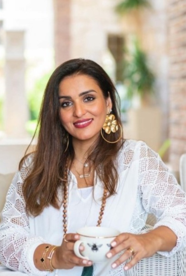 منسقة المنزل السعودية ياسمين الخواشكي