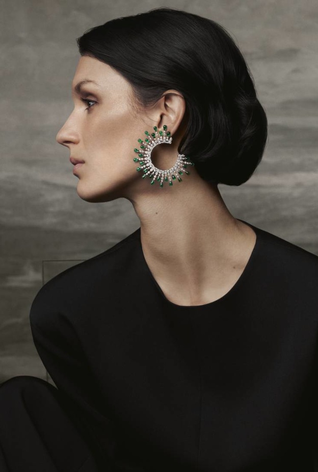 موديلات مجوهرات فخمة بالزمرد الأخضر لرمضان 2022