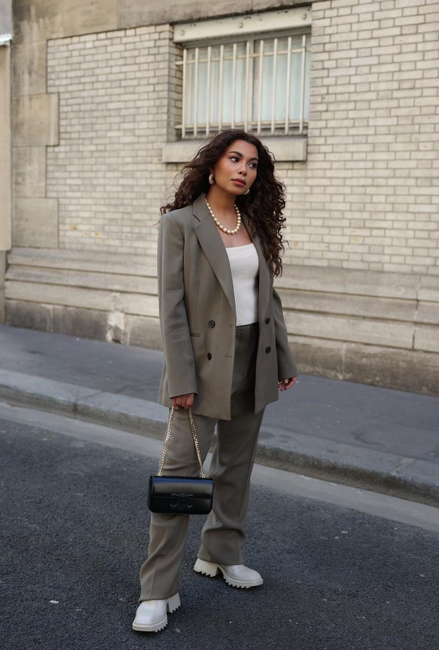 إطلالات العيد مستوحاة من شخصيات مؤثرة في السعودية