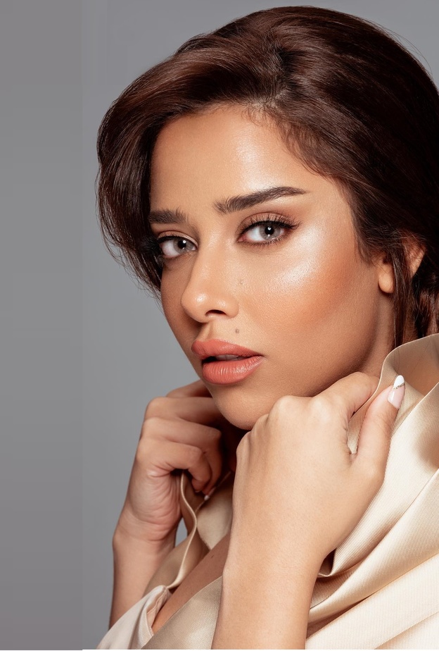 تسريحات شعر جذابة لعيد الفطر 2022 من وحي نجمات الإمارات