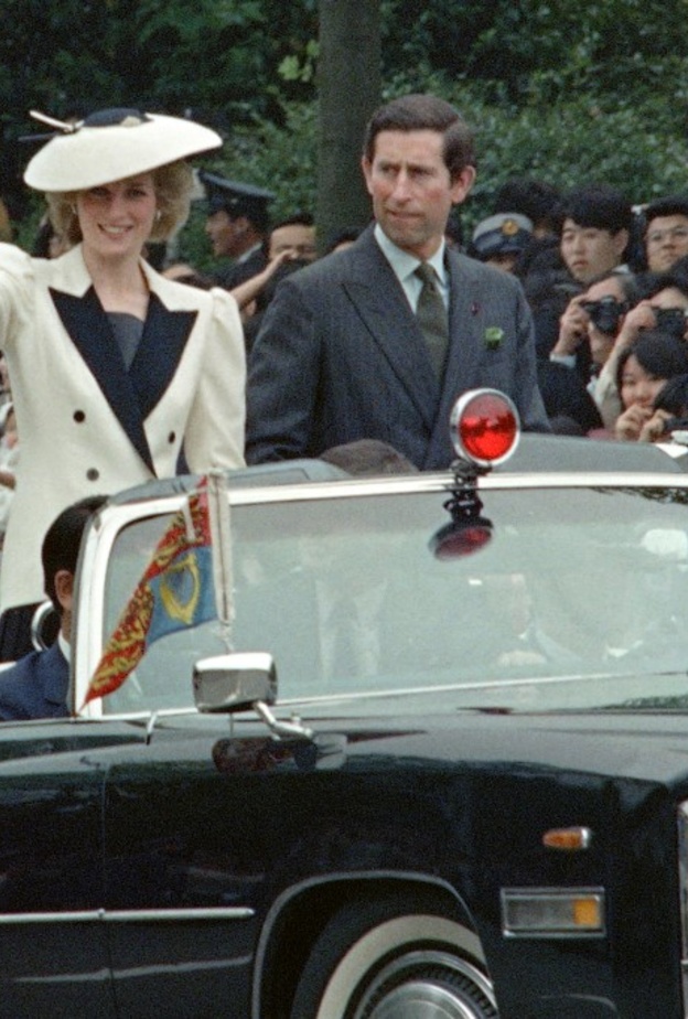 هل كان الأمير تشارلز يغار من شهرة الأميرة ديانا؟