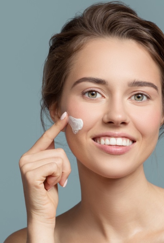 أفضل روتين العناية بالبشرة في المساء قبل أيام من عيد الفطر 2022