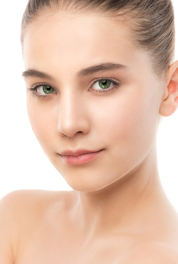 أفضل ماسكات طبيعية من الكركم مجربة لعلاج حب الشباب لدى المرأة