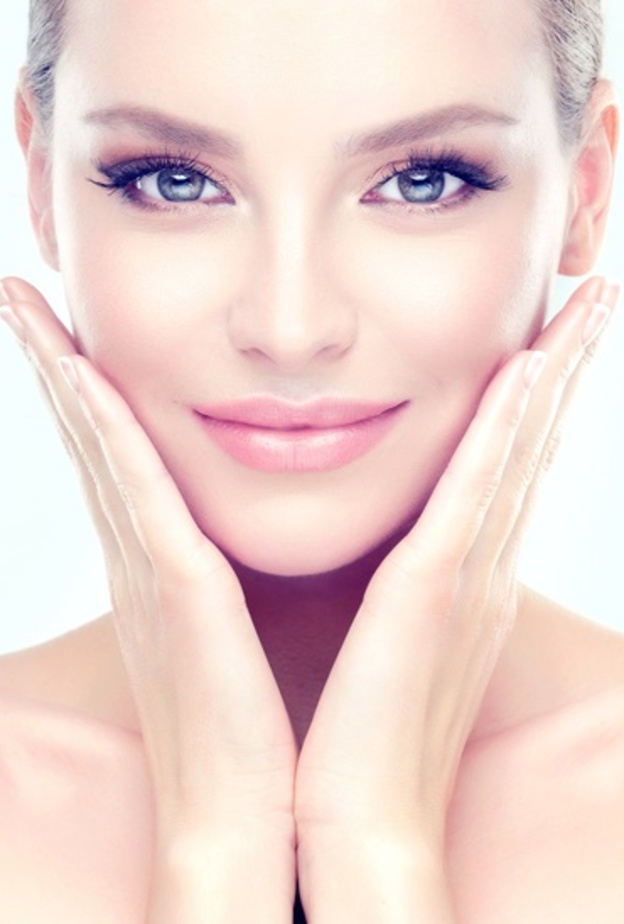 أسهل طرق طبيعية لإزالة شعر وجه المرأة قبل عيد الفطر 2022