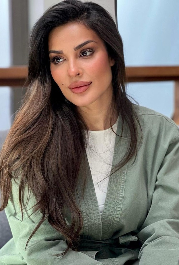 نادين نجيم وياسمين صبري بمنافسة جمالية في احدث إطلالة لهما ..بالصور