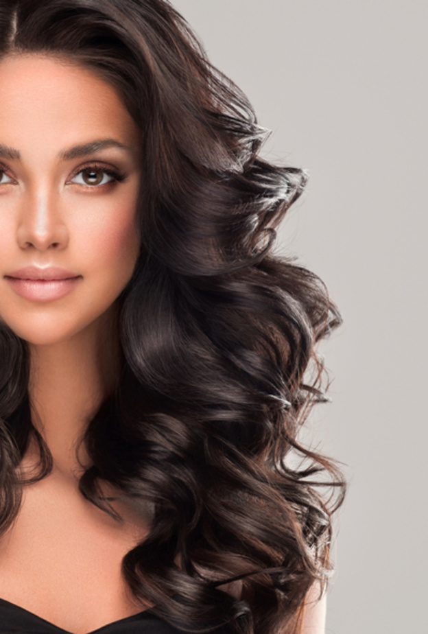 نصائح ذهبية مجربه لتكثيف الشعر قبل العيد واهم النتائج