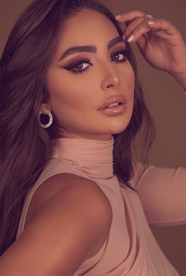 صيحات جمالية استوحيها من نور غندو بطلة مسلسل "من شارع الهرم إلى .."