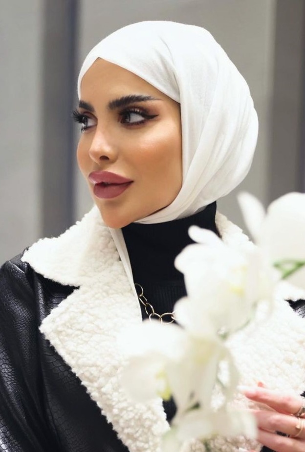 الفاشنيستا الكويتية زوري أشكناني